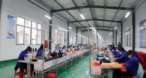 縣人社局 全力指導新社區工廠有序開工